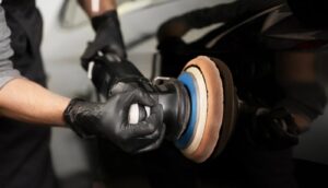 EAD, OR, DARVA, Assercar... le jargon du sinistre carrosserie n'est pas toujours limpide. Voici chaque terme expliqué simplement, dans l'ordre où vous les rencontrez sur votre dossier.